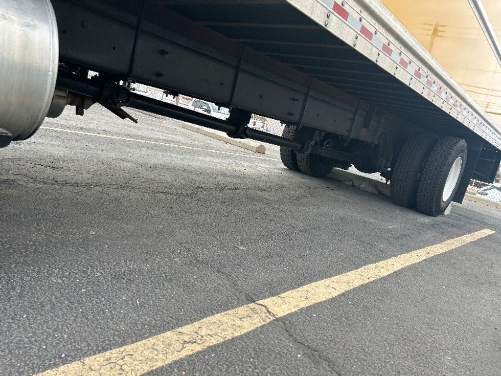 Medium Duty Box Truck-Light and Medium Duty Trucks-International-2021-MV607-El Paso-TX-168,876\n\t\tmiles-$ 46,750 - Image 5