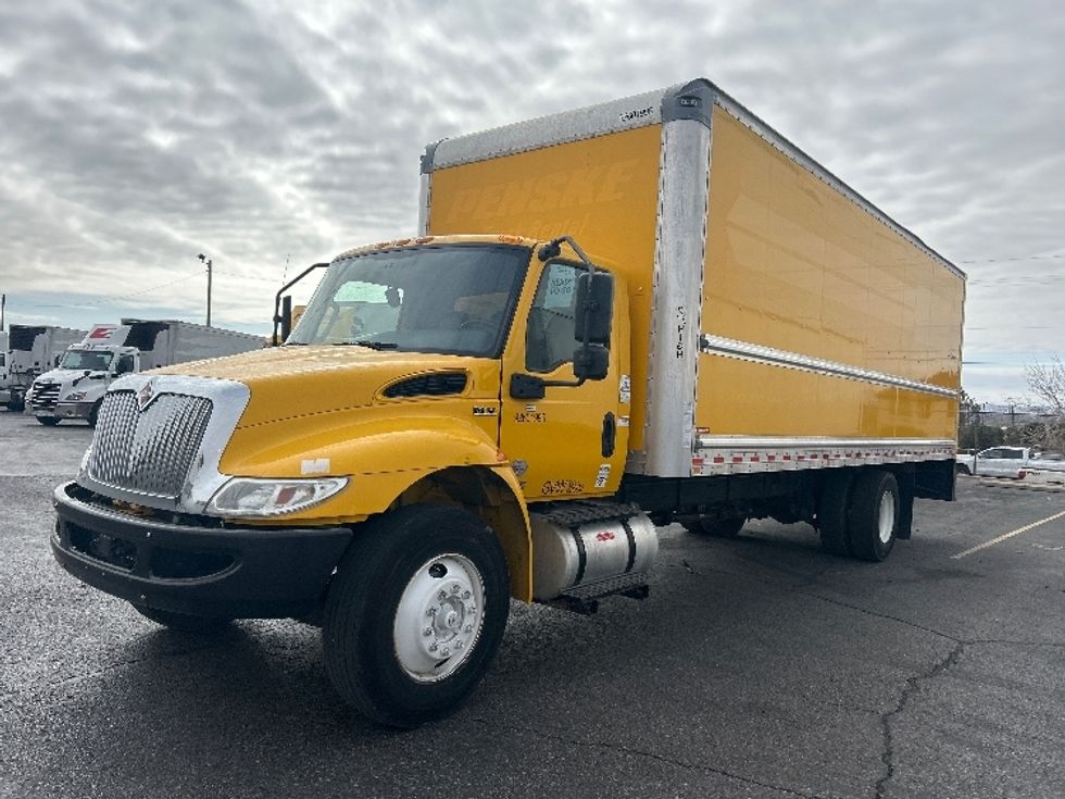 Medium Duty Box Truck-Light and Medium Duty Trucks-International-2021-MV607-El Paso-TX-183,071\n\t\tmiles-$ 44,750 - Image 3