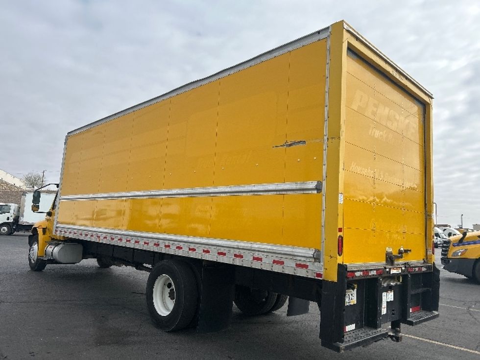 Medium Duty Box Truck-Light and Medium Duty Trucks-International-2021-MV607-El Paso-TX-183,071\n\t\tmiles-$ 44,750 - Image 6