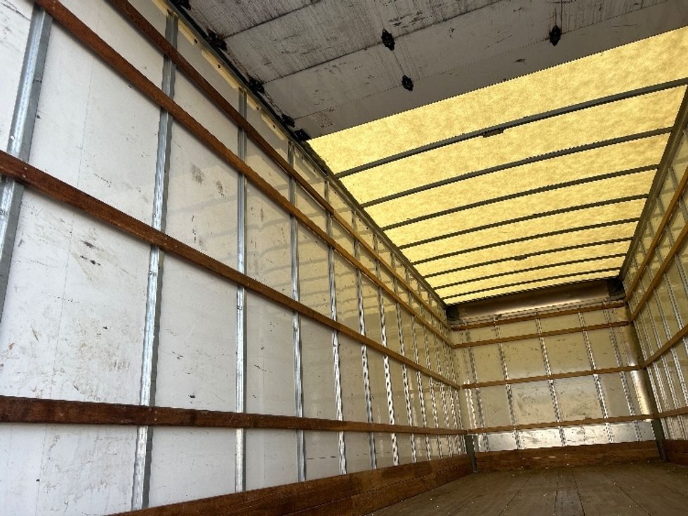 Medium Duty Box Truck-Light and Medium Duty Trucks-International-2021-MV607-El Paso-TX-188,992\n\t\tmiles-$ 43,750 - Image 10