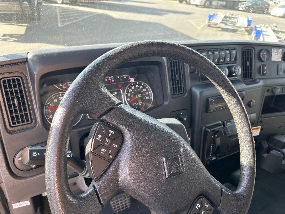 Medium Duty Box Truck-Light and Medium Duty Trucks-International-2021-MV607-El Paso-TX-188,992\n\t\tmiles-$ 43,750 - Image 16