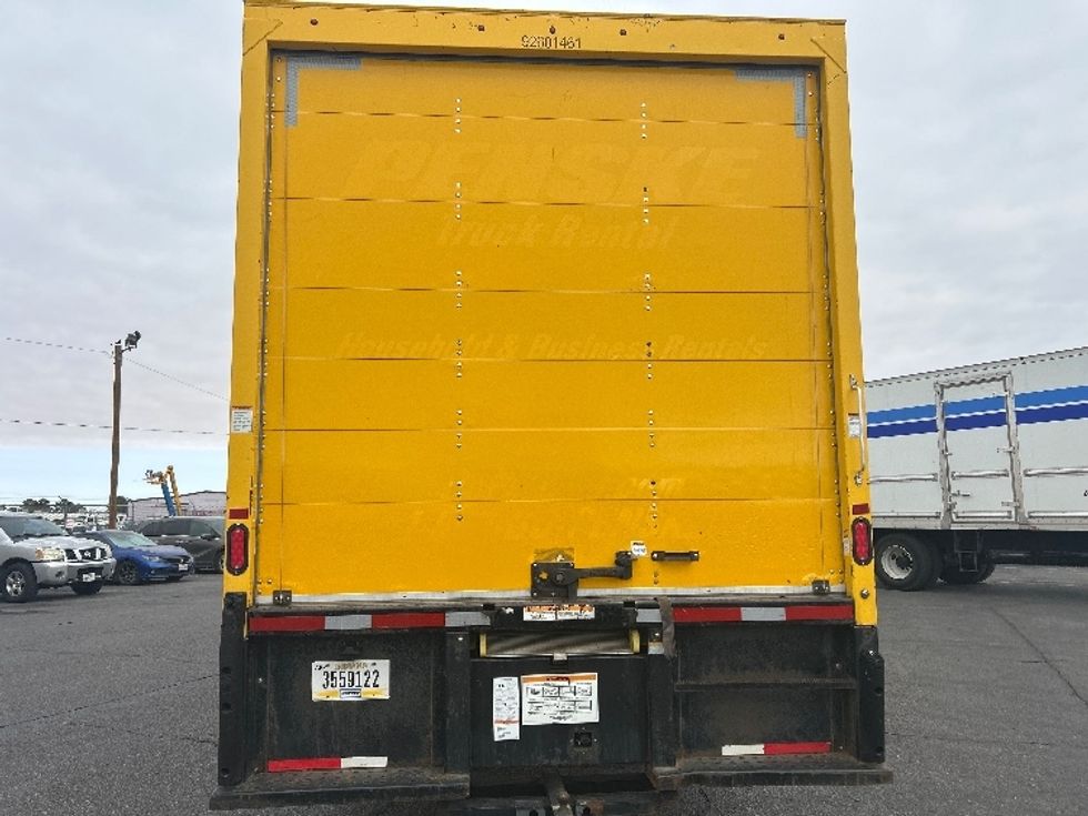 Medium Duty Box Truck-Light and Medium Duty Trucks-International-2021-MV607-El Paso-TX-188,992\n\t\tmiles-$ 43,750 - Image 7