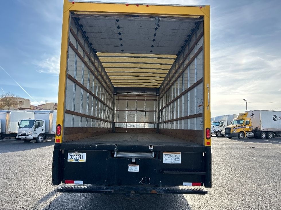 Medium Duty Box Truck-Light and Medium Duty Trucks-International-2021-MV607-El Paso-TX-192,634\n\t\tmiles-$ 43,250 - Image 13