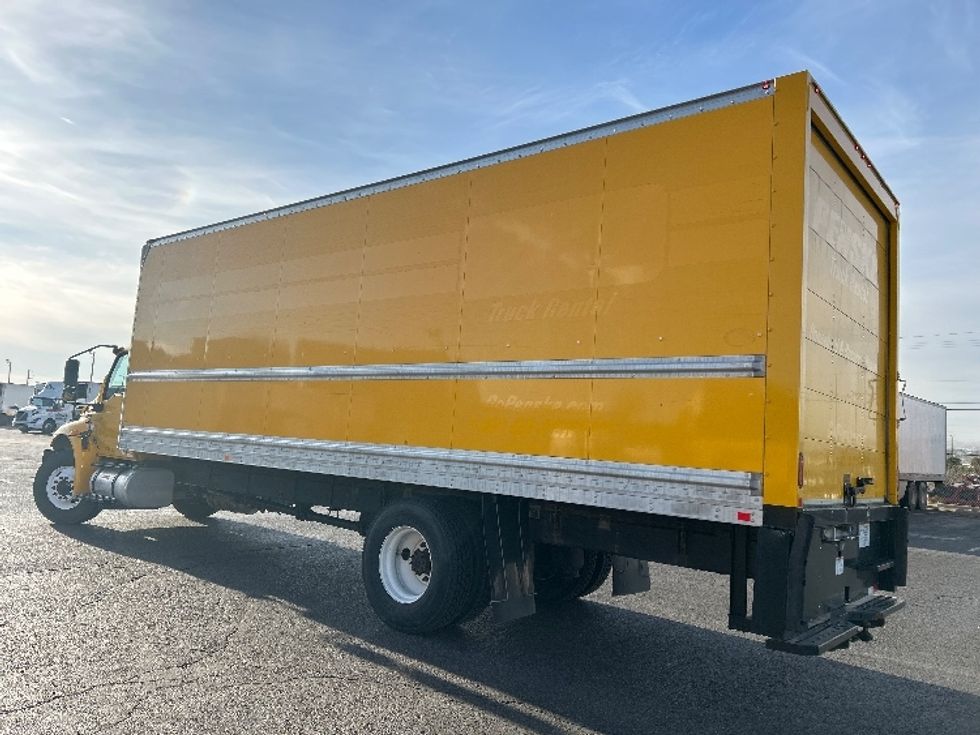 Medium Duty Box Truck-Light and Medium Duty Trucks-International-2021-MV607-El Paso-TX-192,634\n\t\tmiles-$ 43,250 - Image 6
