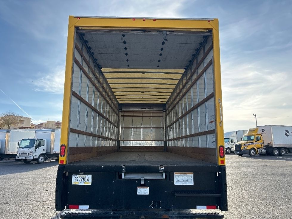 Medium Duty Box Truck-Light and Medium Duty Trucks-International-2021-MV607-El Paso-TX-192,634\n\t\tmiles-$ 43,250 - Image 8