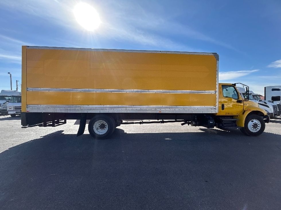 Medium Duty Box Truck-Light and Medium Duty Trucks-International-2021-MV607-El Paso-TX-200,983\n\t\tmiles-$ 42,250 - Image 14