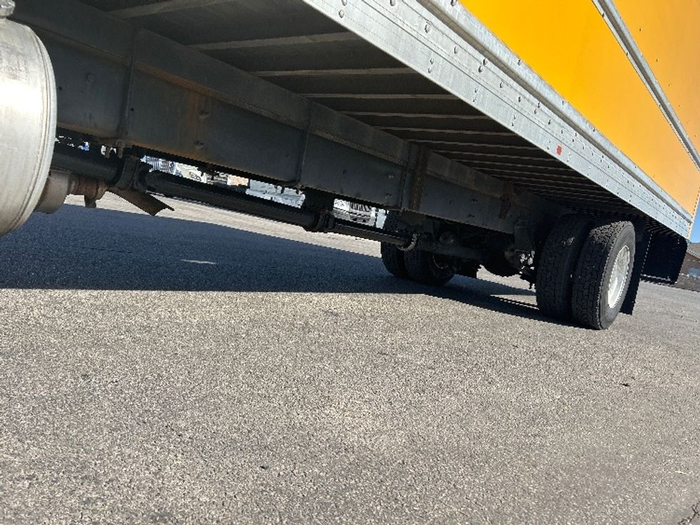 Medium Duty Box Truck-Light and Medium Duty Trucks-International-2021-MV607-El Paso-TX-200,983\n\t\tmiles-$ 42,250 - Image 5
