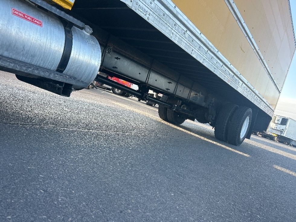 Medium Duty Box Truck-Light and Medium Duty Trucks-International-2021-MV607-El Paso-TX-213,847\n\t\tmiles-$ 40,250 - Image 5