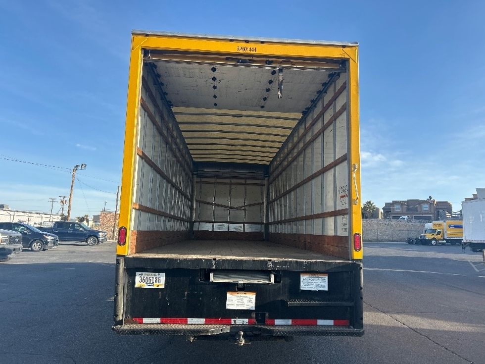 Medium Duty Box Truck-Light and Medium Duty Trucks-International-2021-MV607-El Paso-TX-213,847\n\t\tmiles-$ 40,250 - Image 8