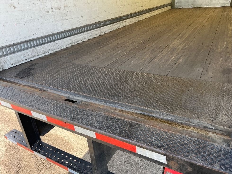 Medium Duty Box Truck-Light and Medium Duty Trucks-International-2021-MV607-Elkhart-IN-170,865\n\t\tmiles-$ 50,250 - Image 10