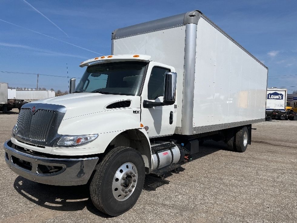 Medium Duty Box Truck-Light and Medium Duty Trucks-International-2021-MV607-Elkhart-IN-170,865\n\t\tmiles-$ 50,250 - Image 3