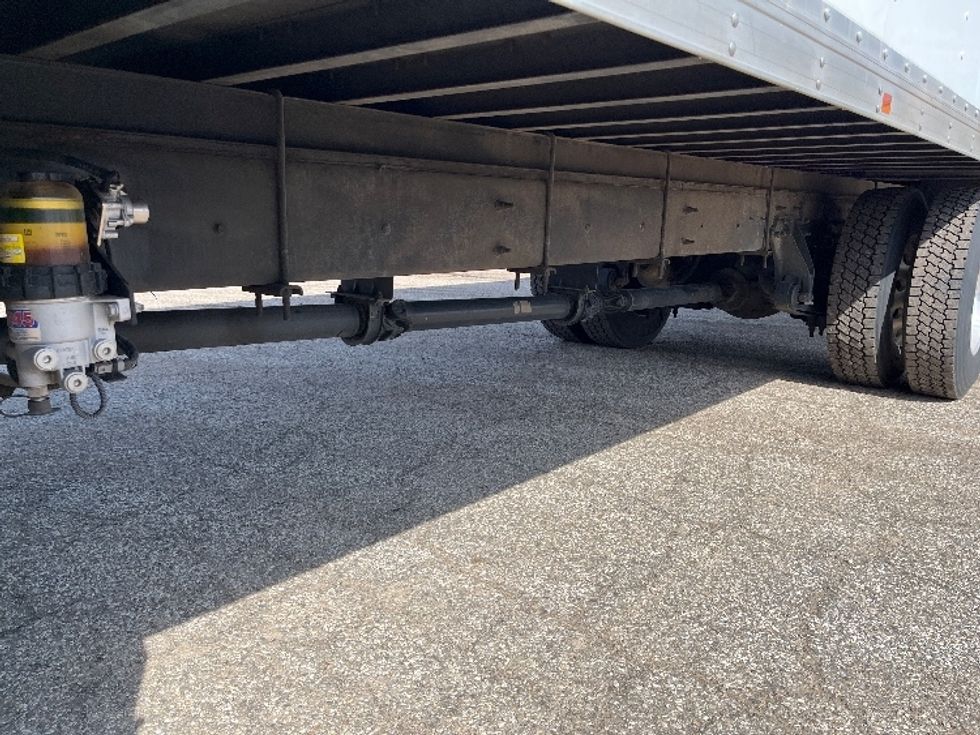 Medium Duty Box Truck-Light and Medium Duty Trucks-International-2021-MV607-Elkhart-IN-170,865\n\t\tmiles-$ 50,250 - Image 5