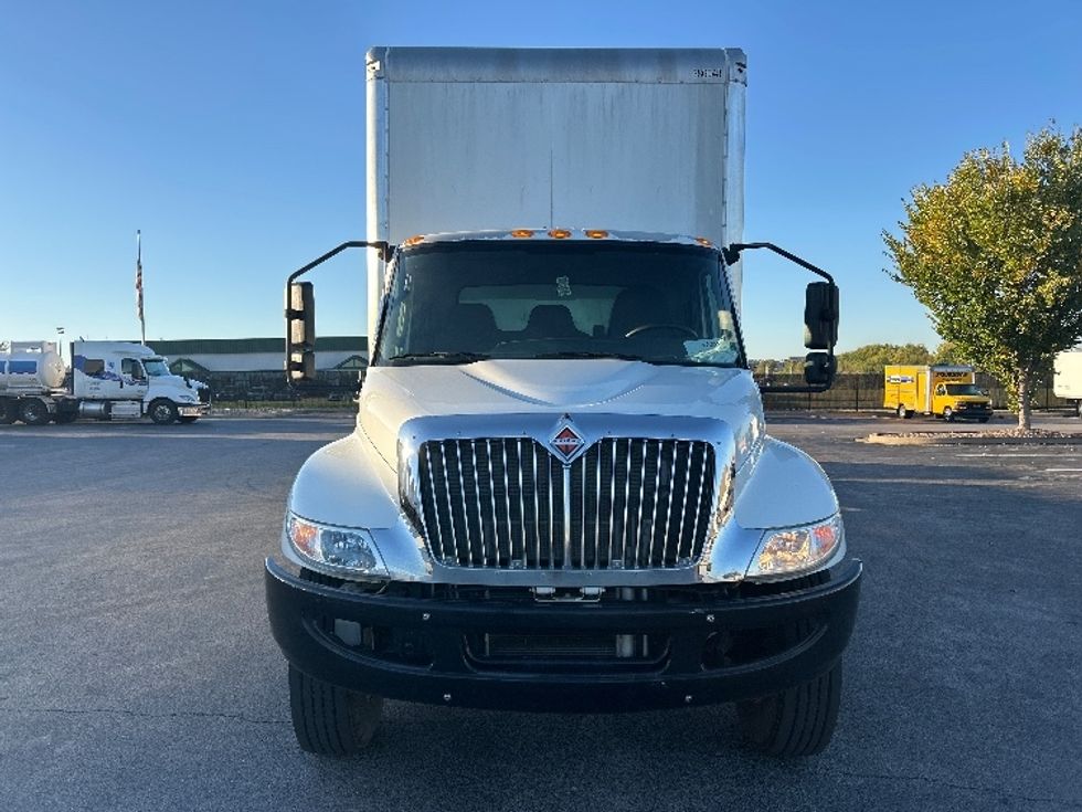 Medium Duty Box Truck-Light and Medium Duty Trucks-International-2021-MV607-Evansville-IN-21,320\n\t\tmiles-$ 66,500 - Image 2