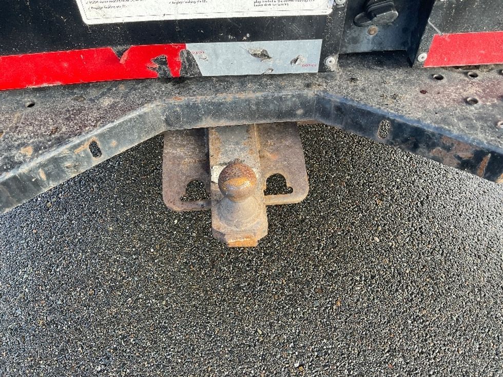 Medium Duty Box Truck-Light and Medium Duty Trucks-International-2021-MV607-Everett-WA-181,882\n\t\tmiles-$ 45,000 - Image 26