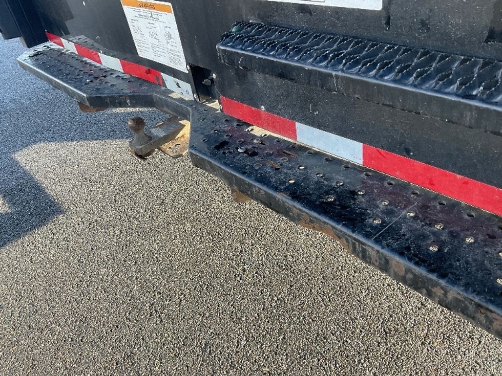 Medium Duty Box Truck-Light and Medium Duty Trucks-International-2021-MV607-Everett-WA-181,882\n\t\tmiles-$ 45,000 - Image 29