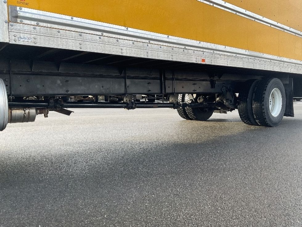 Medium Duty Box Truck-Light and Medium Duty Trucks-International-2021-MV607-Everett-WA-181,882\n\t\tmiles-$ 45,000 - Image 5