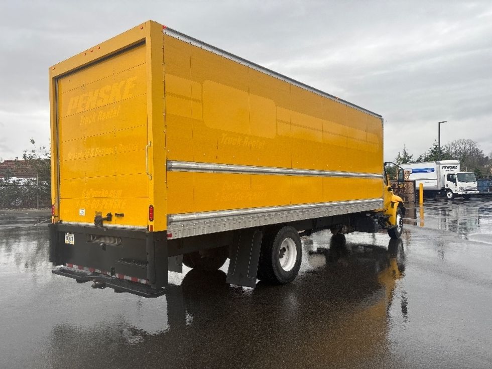 Medium Duty Box Truck-Light and Medium Duty Trucks-International-2021-MV607-Everett-WA-183,186\n\t\tmiles-$ 44,750 - Image 13