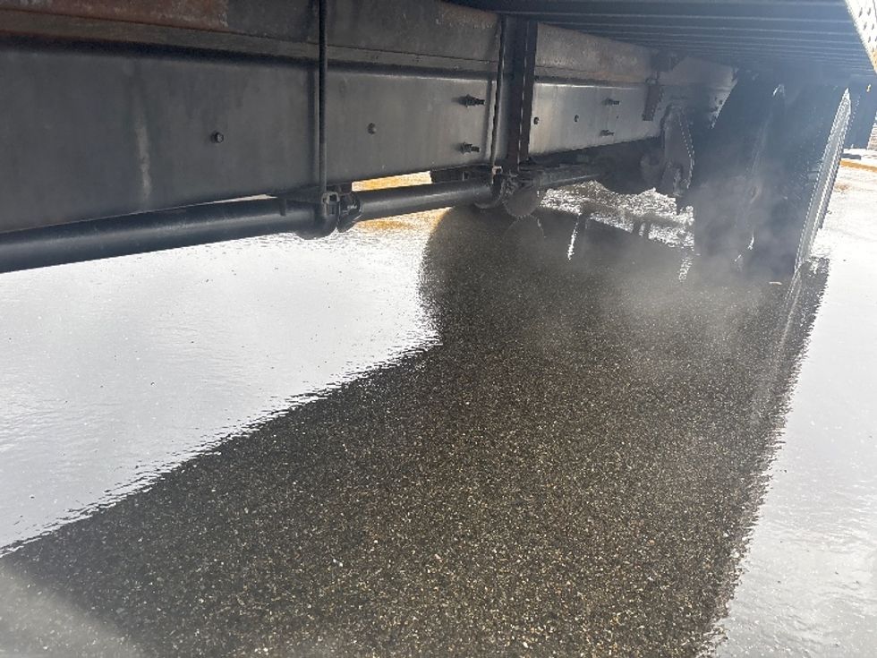 Medium Duty Box Truck-Light and Medium Duty Trucks-International-2021-MV607-Everett-WA-183,186\n\t\tmiles-$ 44,750 - Image 5