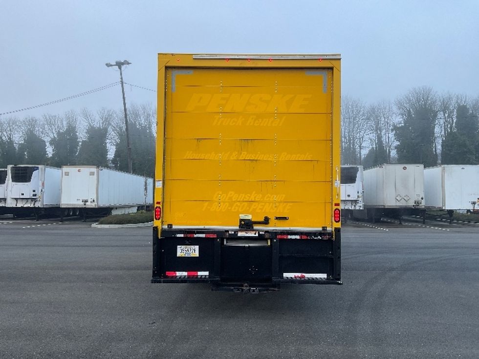 Medium Duty Box Truck-Light and Medium Duty Trucks-International-2021-MV607-Everett-WA-193,998\n\t\tmiles-$ 43,250 - Image 7