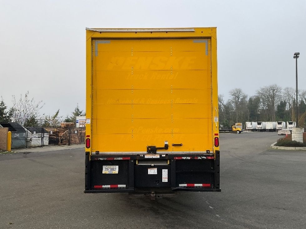 Medium Duty Box Truck-Light and Medium Duty Trucks-International-2021-MV607-Everett-WA-213,272\n\t\tmiles-$ 40,250 - Image 6