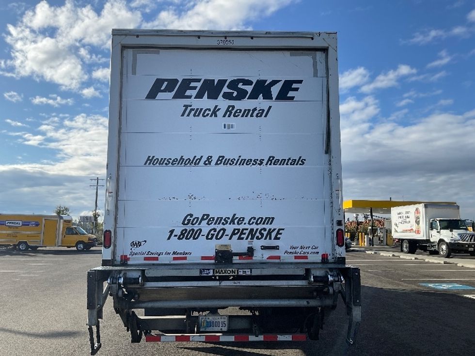 Medium Duty Box Truck-Light and Medium Duty Trucks-International-2021-MV607-Everett-WA-219,757\n\t\tmiles-$ 46,750 - Image 7