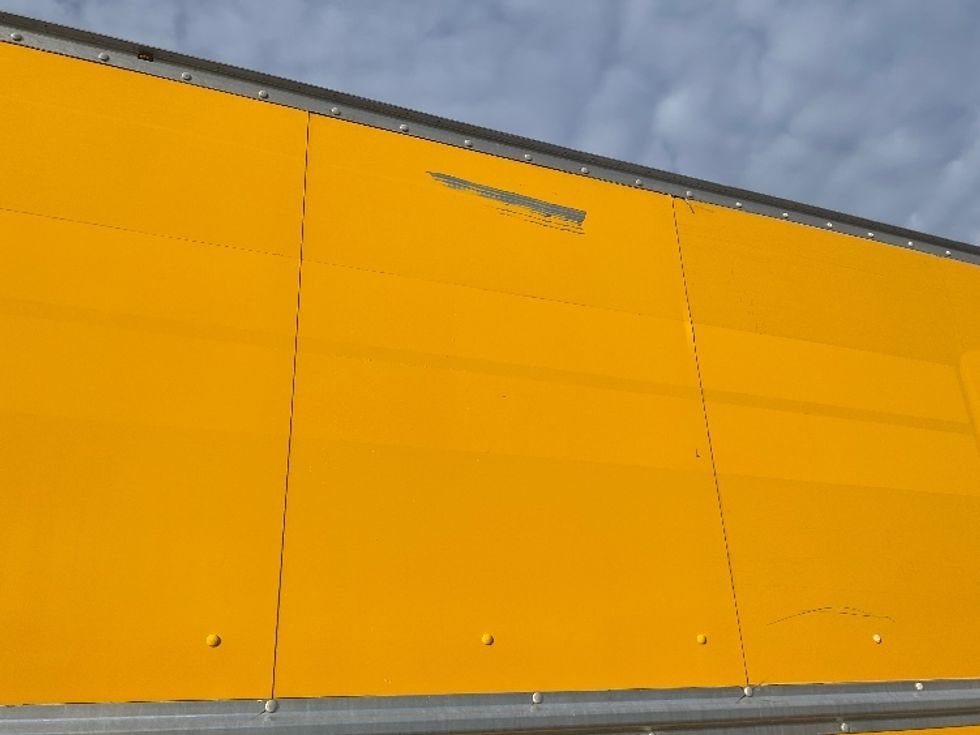 Medium Duty Box Truck-Light and Medium Duty Trucks-International-2021-MV607-Everett-WA-232,223\n\t\tmiles-$ 37,500 - Image 24