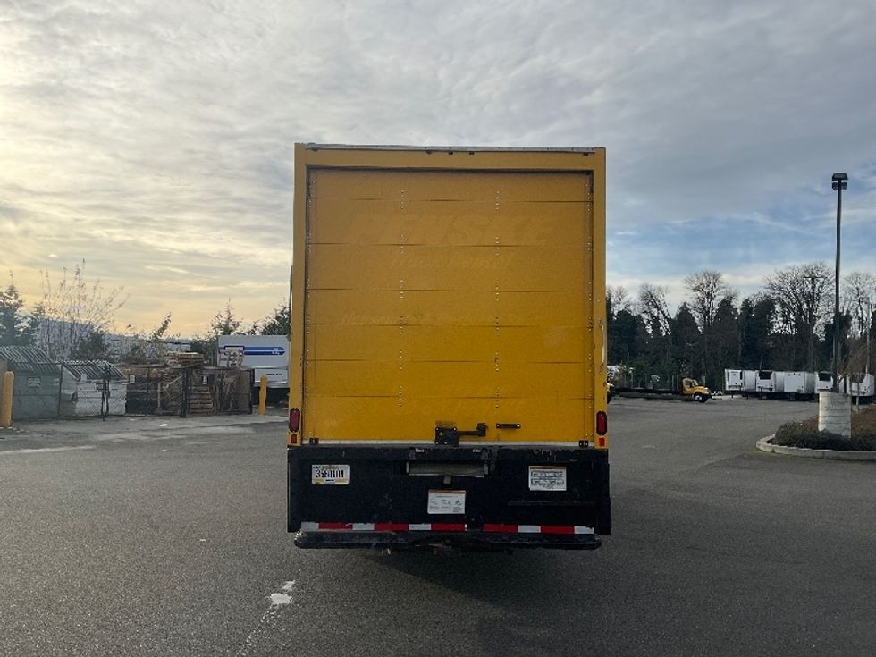 Medium Duty Box Truck-Light and Medium Duty Trucks-International-2021-MV607-Everett-WA-232,223\n\t\tmiles-$ 37,500 - Image 7