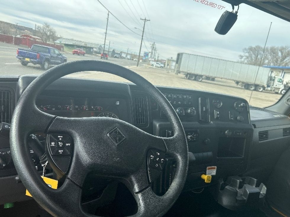Medium Duty Box Truck-Light and Medium Duty Trucks-International-2021-MV607-Farmington-NM-216,283\n\t\tmiles-$ 40,000 - Image 15