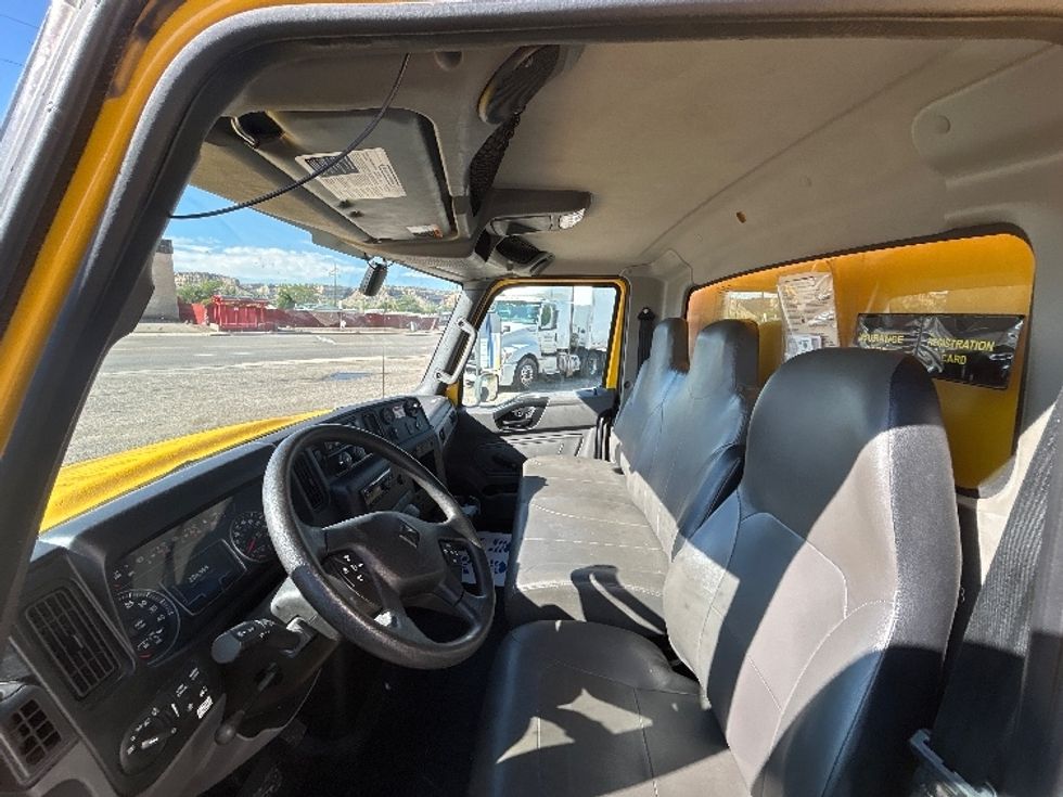 Medium Duty Box Truck-Light and Medium Duty Trucks-International-2021-MV607-Farmington-NM-226,596\n\t\tmiles-$ 41,500 - Image 19
