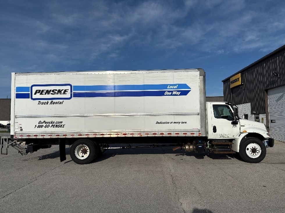 Medium Duty Box Truck-Light and Medium Duty Trucks-International-2021-MV607-Findlay-OH-93,000\n\t\tmiles-$ 68,500 - Image 15