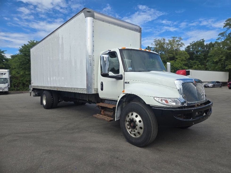 Medium Duty Box Truck-Light and Medium Duty Trucks-International-2021-MV607-Fitchburg-MA-142,862\n\t\tmiles-$ 54,250 - Image 1