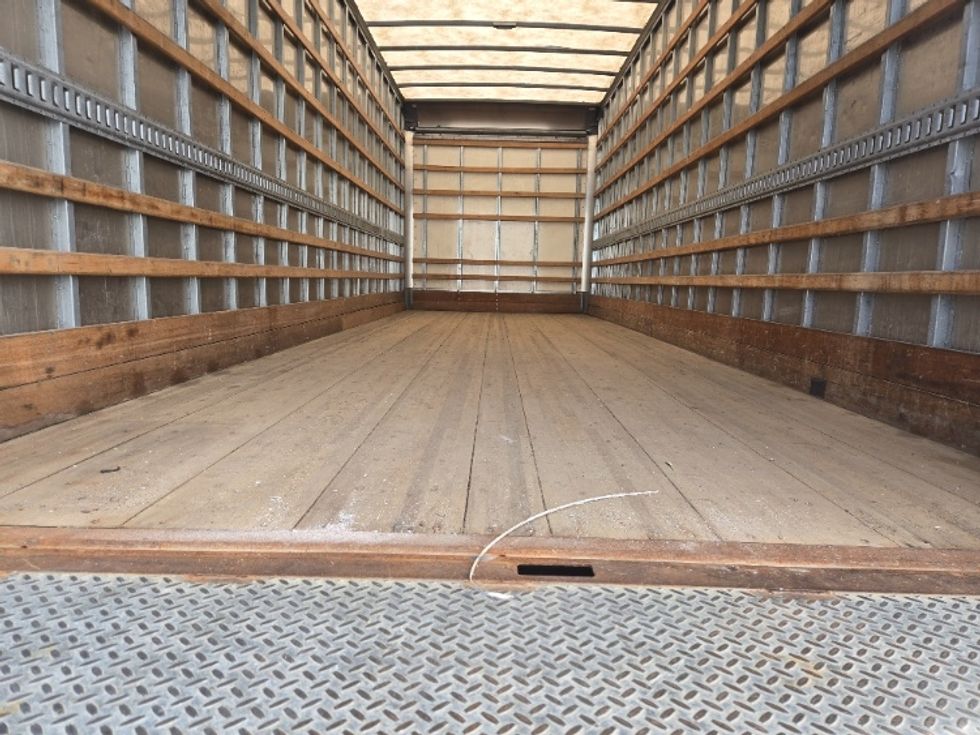 Medium Duty Box Truck-Light and Medium Duty Trucks-International-2021-MV607-Fitchburg-MA-142,862\n\t\tmiles-$ 54,250 - Image 10