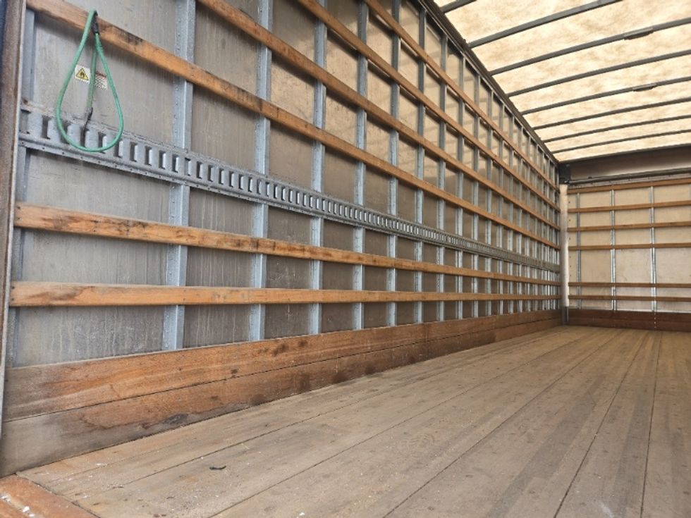 Medium Duty Box Truck-Light and Medium Duty Trucks-International-2021-MV607-Fitchburg-MA-142,862\n\t\tmiles-$ 54,250 - Image 11