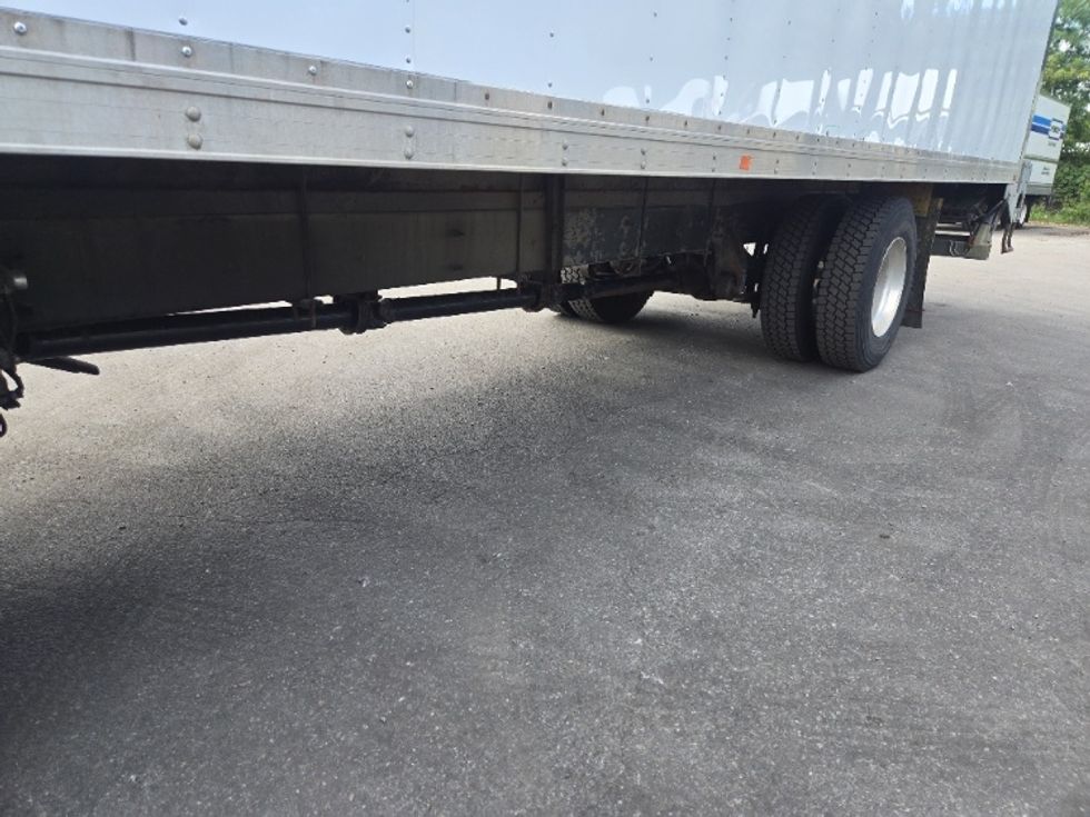 Medium Duty Box Truck-Light and Medium Duty Trucks-International-2021-MV607-Fitchburg-MA-142,862\n\t\tmiles-$ 54,250 - Image 5