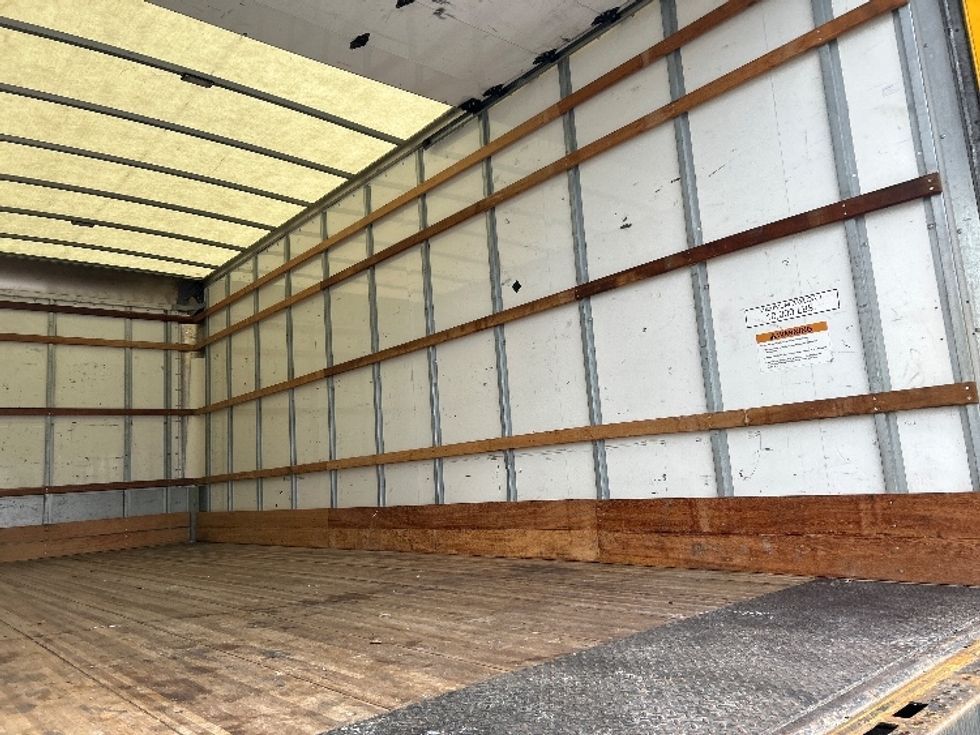 Medium Duty Box Truck-Light and Medium Duty Trucks-International-2021-MV607-Fitchburg-MA-149,252\n\t\tmiles-$ 38,500 - Image 12