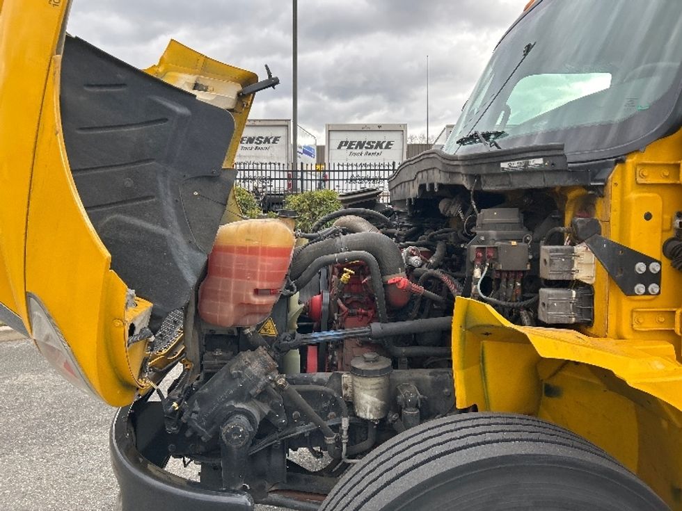 Medium Duty Box Truck-Light and Medium Duty Trucks-International-2021-MV607-Fitchburg-MA-149,252\n\t\tmiles-$ 38,500 - Image 24