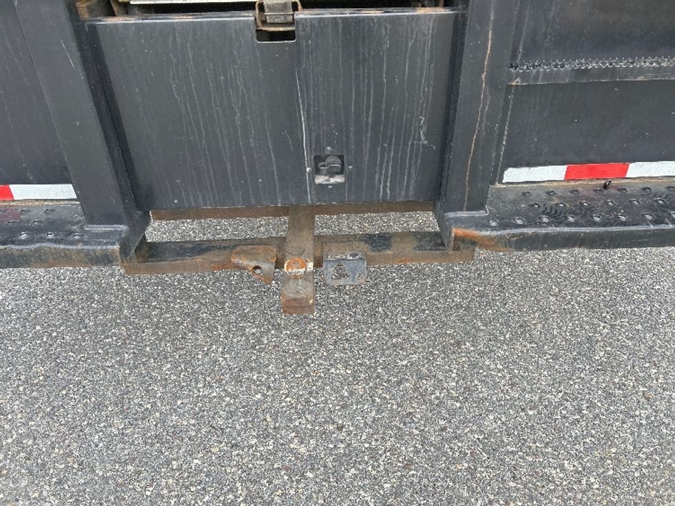 Medium Duty Box Truck-Light and Medium Duty Trucks-International-2021-MV607-Fitchburg-MA-149,252\n\t\tmiles-$ 38,500 - Image 25