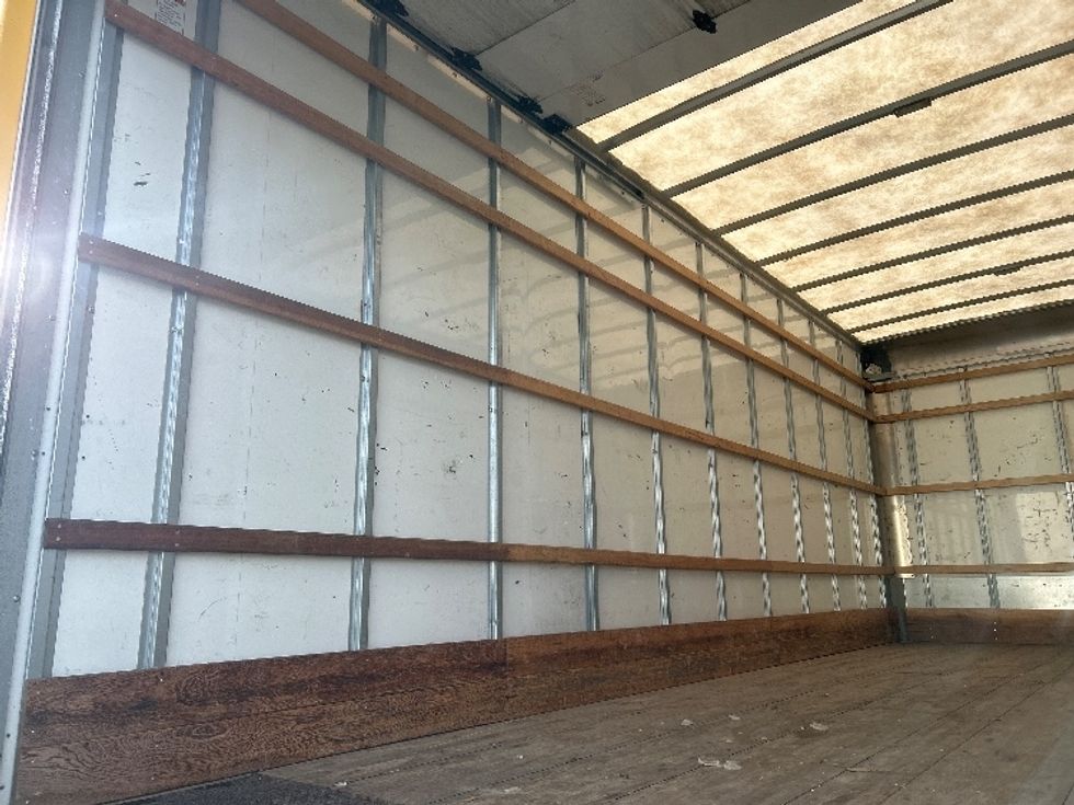 Medium Duty Box Truck-Light and Medium Duty Trucks-International-2021-MV607-Fitchburg-MA-166,474\n\t\tmiles-$ 36,250 - Image 11