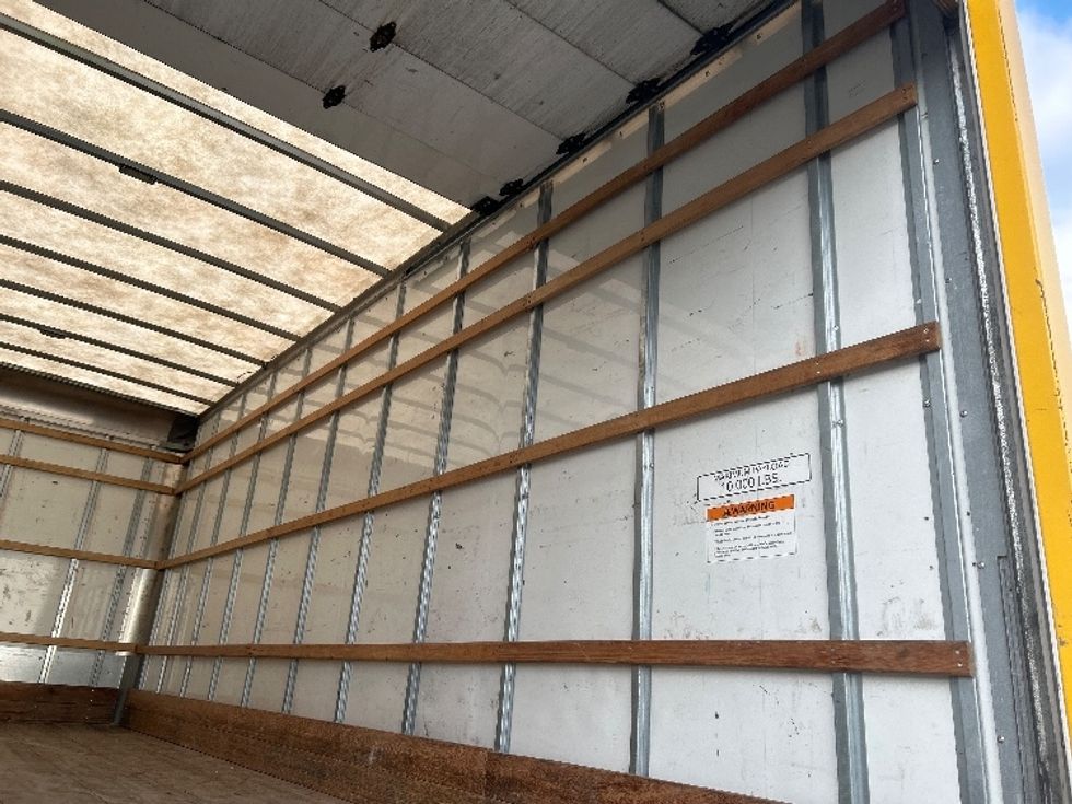 Medium Duty Box Truck-Light and Medium Duty Trucks-International-2021-MV607-Fitchburg-MA-166,474\n\t\tmiles-$ 36,250 - Image 12