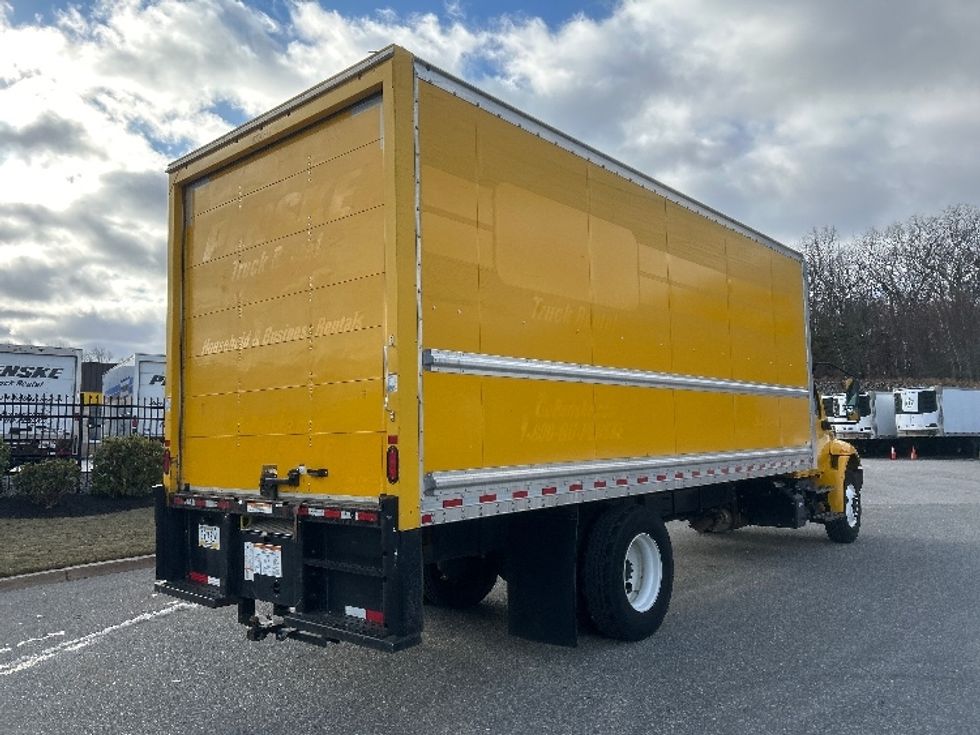 Medium Duty Box Truck-Light and Medium Duty Trucks-International-2021-MV607-Fitchburg-MA-166,474\n\t\tmiles-$ 36,250 - Image 13