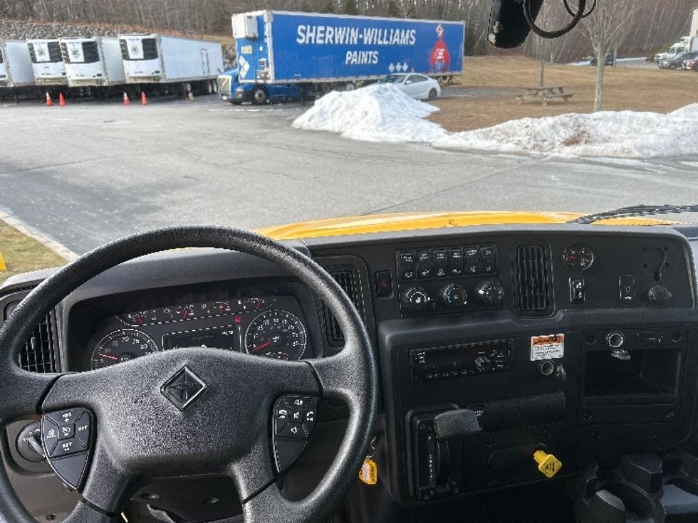 Medium Duty Box Truck-Light and Medium Duty Trucks-International-2021-MV607-Fitchburg-MA-166,474\n\t\tmiles-$ 36,250 - Image 18