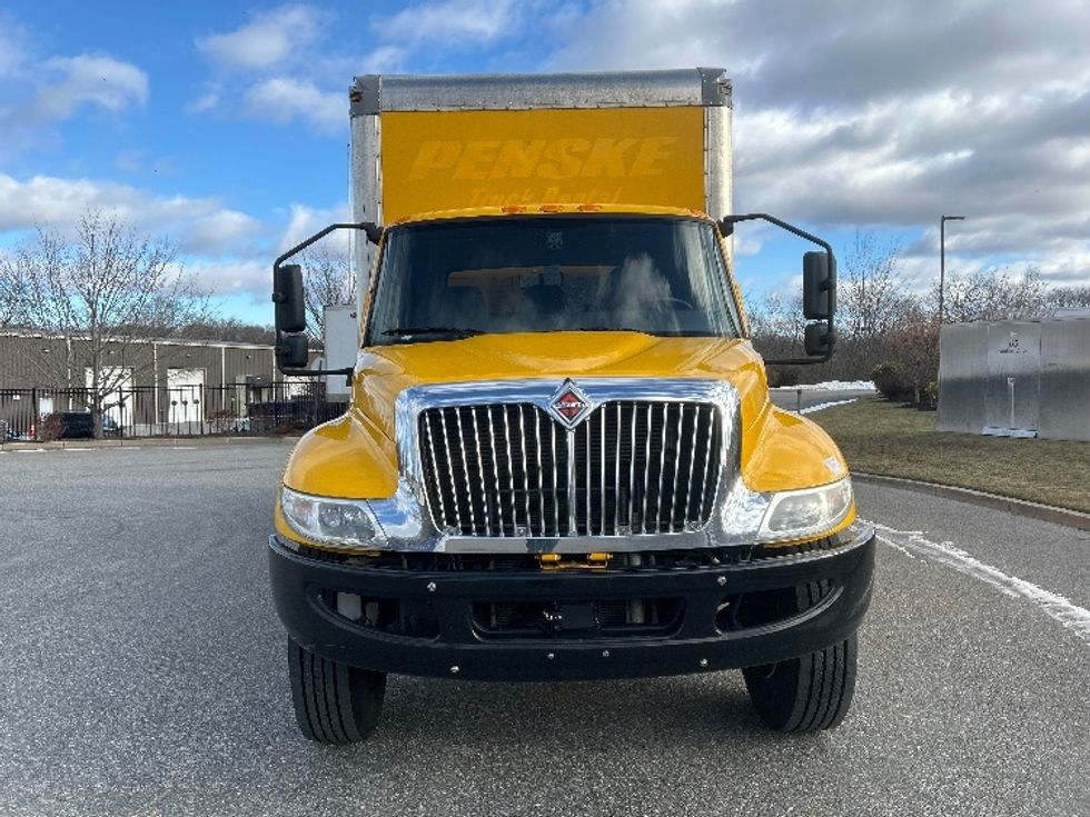 Medium Duty Box Truck-Light and Medium Duty Trucks-International-2021-MV607-Fitchburg-MA-166,474\n\t\tmiles-$ 36,250 - Image 2