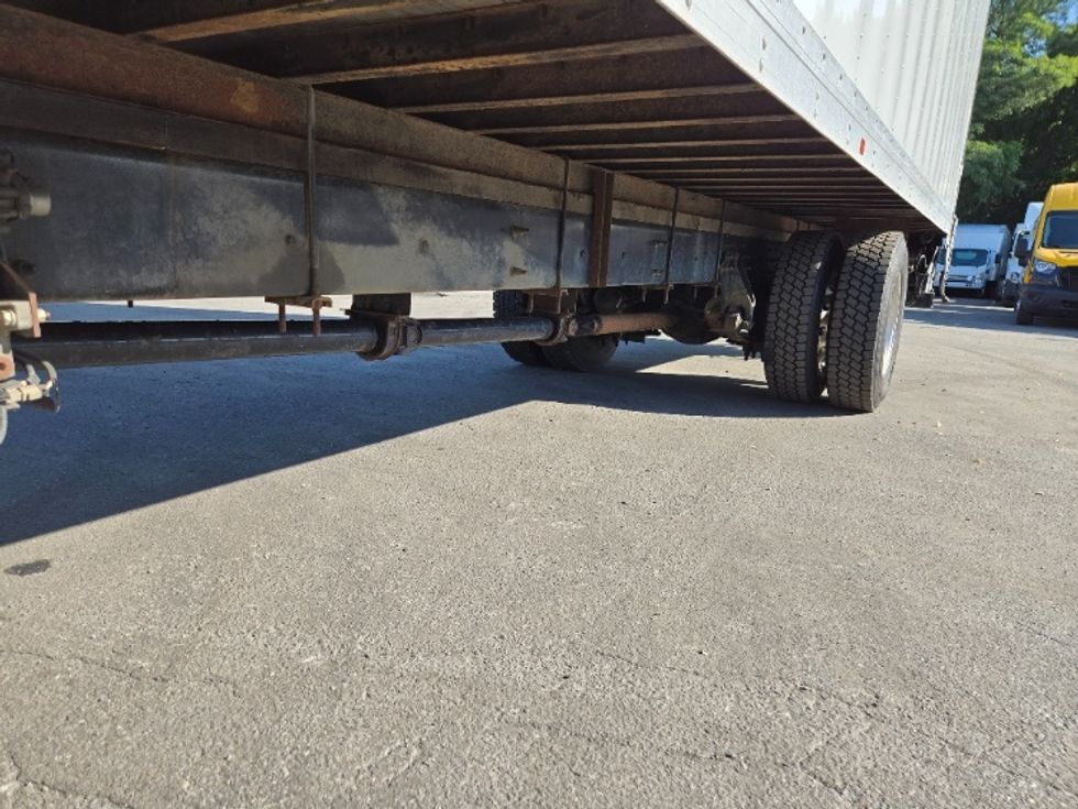 Medium Duty Box Truck-Light and Medium Duty Trucks-International-2021-MV607-Fitchburg-MA-183,520\n\t\tmiles-$ 48,500 - Image 5