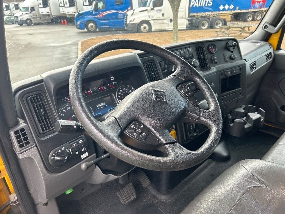 Medium Duty Box Truck-Light and Medium Duty Trucks-International-2021-MV607-Fitchburg-MA-194,554\n\t\tmiles-$ 38,250 - Image 17