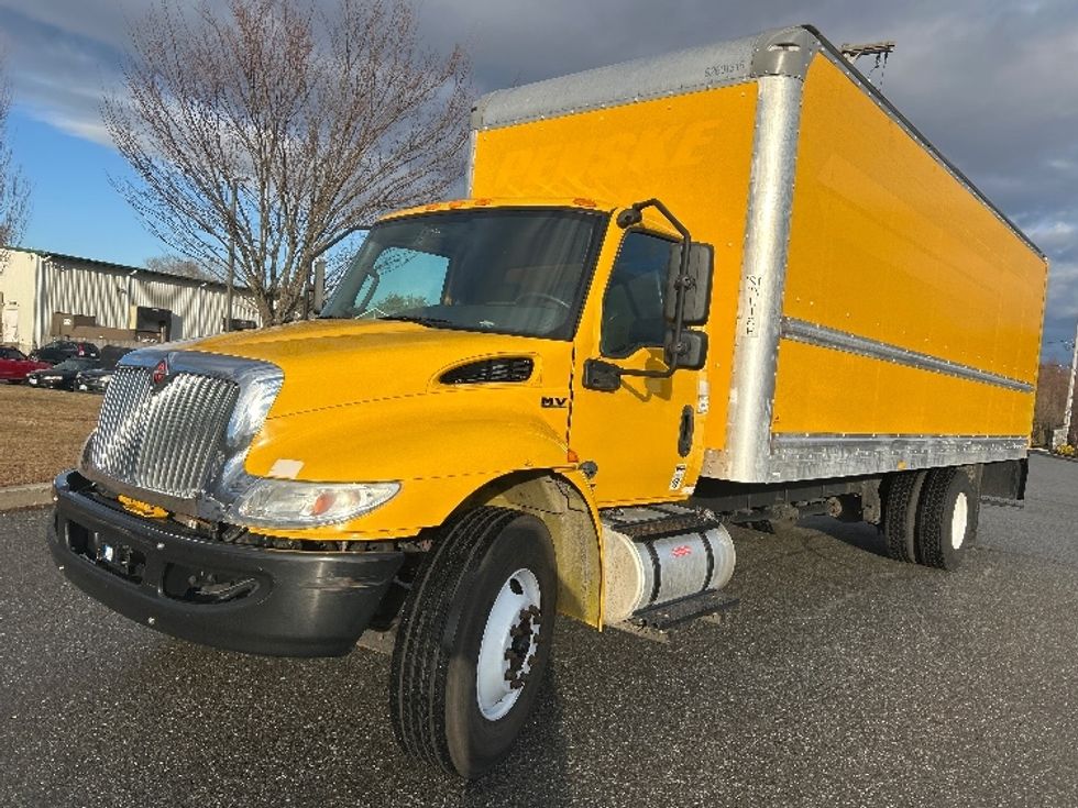 Medium Duty Box Truck-Light and Medium Duty Trucks-International-2021-MV607-Fitchburg-MA-194,554\n\t\tmiles-$ 38,250 - Image 3