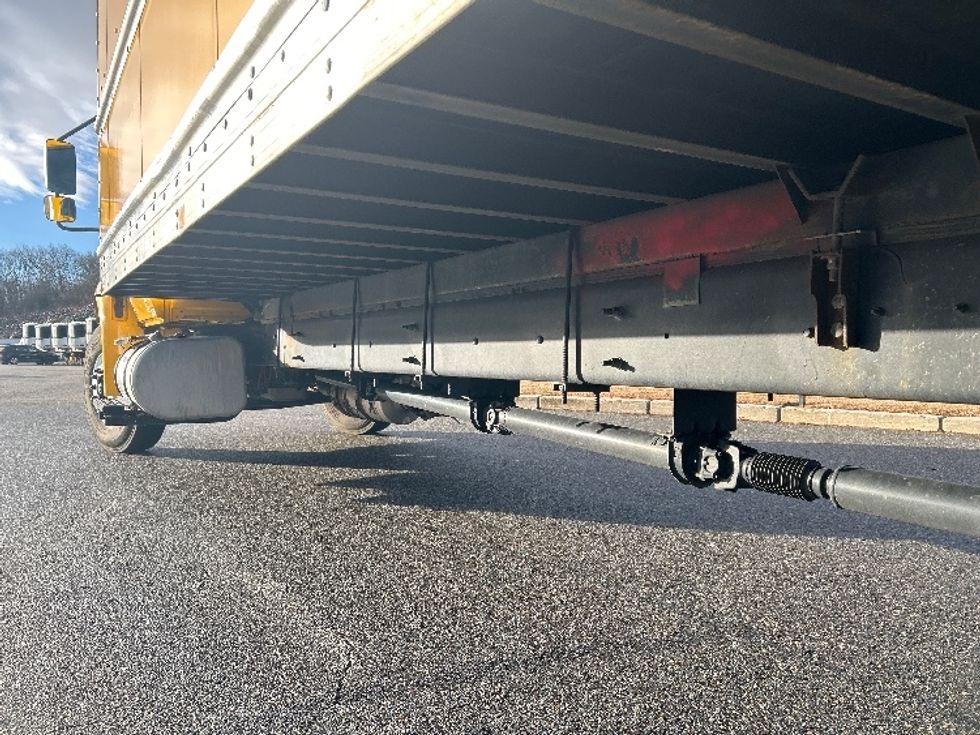 Medium Duty Box Truck-Light and Medium Duty Trucks-International-2021-MV607-Fitchburg-MA-194,554\n\t\tmiles-$ 38,250 - Image 5