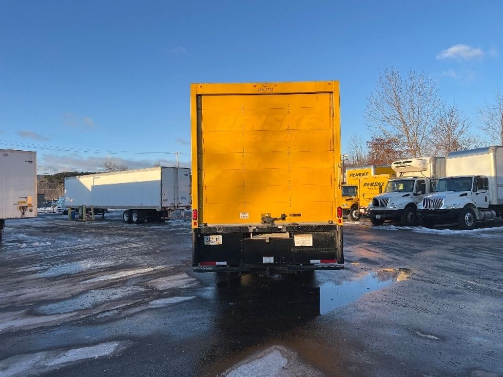 Medium Duty Box Truck-Light and Medium Duty Trucks-International-2021-MV607-Fitchburg-MA-195,940\n\t\tmiles-$ 38,000 - Image 7