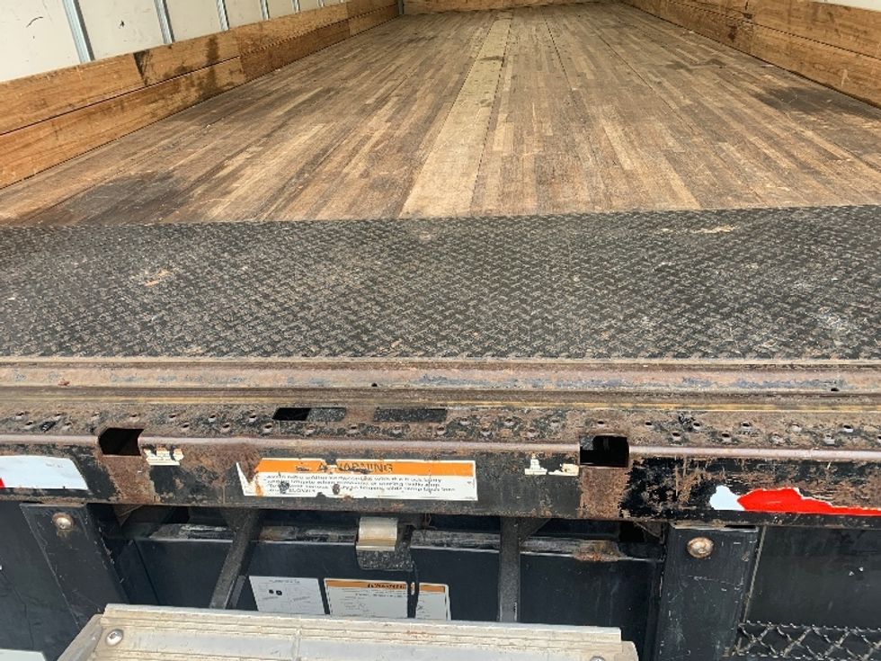 Medium Duty Box Truck-Light and Medium Duty Trucks-International-2021-MV607-Fitchburg-MA-225,303\n\t\tmiles-$ 34,500 - Image 10