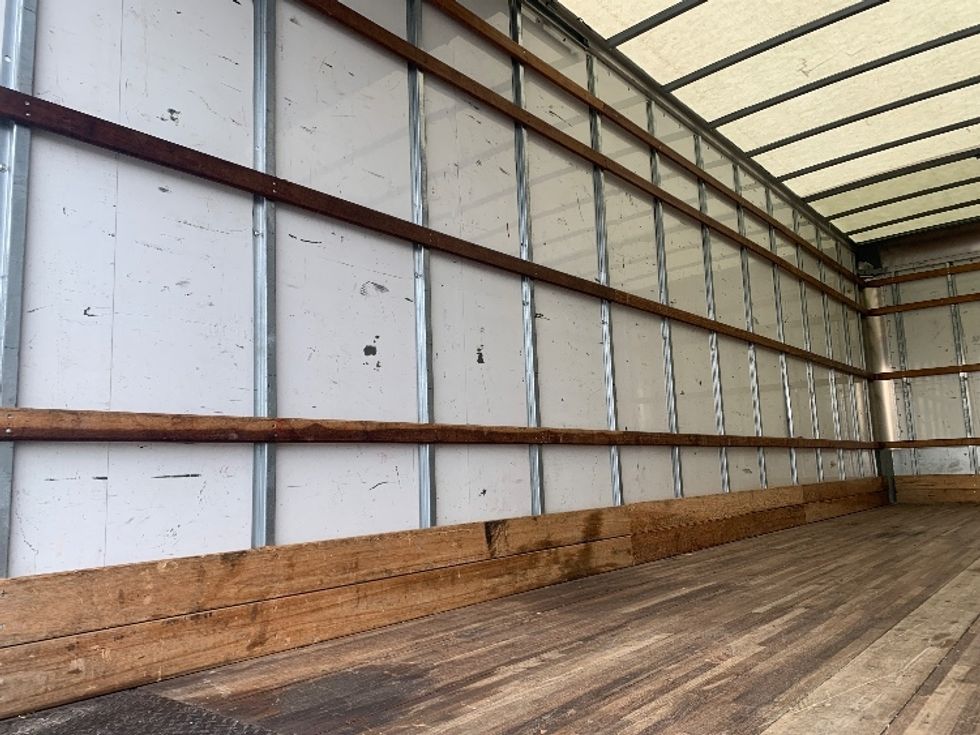 Medium Duty Box Truck-Light and Medium Duty Trucks-International-2021-MV607-Fitchburg-MA-225,303\n\t\tmiles-$ 34,500 - Image 11