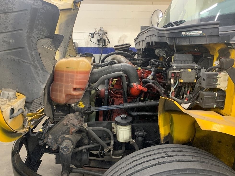 Medium Duty Box Truck-Light and Medium Duty Trucks-International-2021-MV607-Fitchburg-MA-225,303\n\t\tmiles-$ 34,500 - Image 24